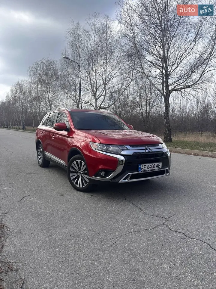 2019 Mitsubishi Outlander - мініатюра 21