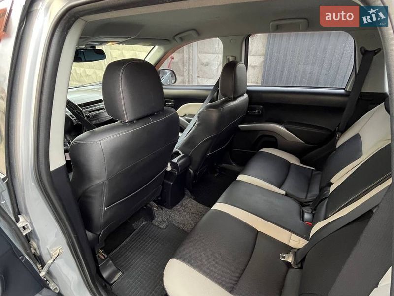 Внедорожник / Кроссовер Mitsubishi Outlander 2008 в Хмельницком