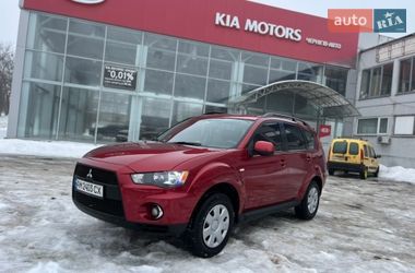 Внедорожник / Кроссовер Mitsubishi Outlander 2010 в Чернигове
