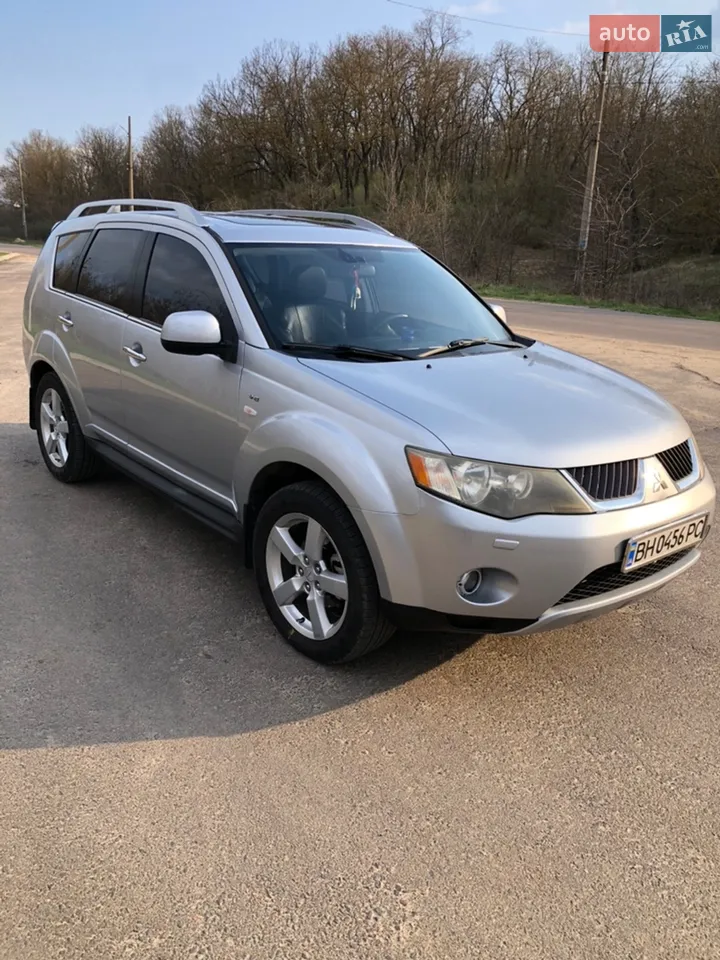 2010 Mitsubishi Outlander - мініатюра 20