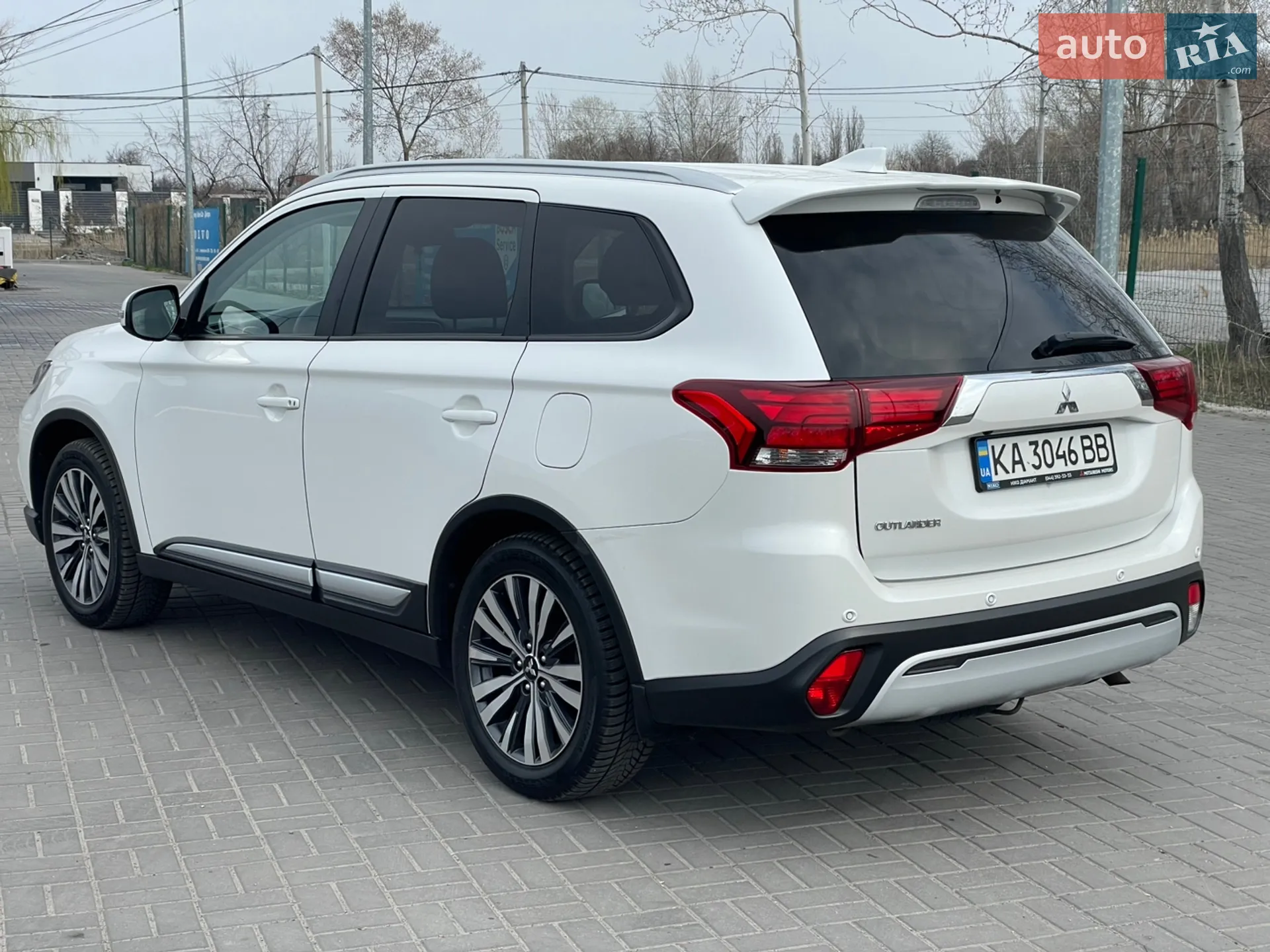 2020 Mitsubishi Outlander - мініатюра 5