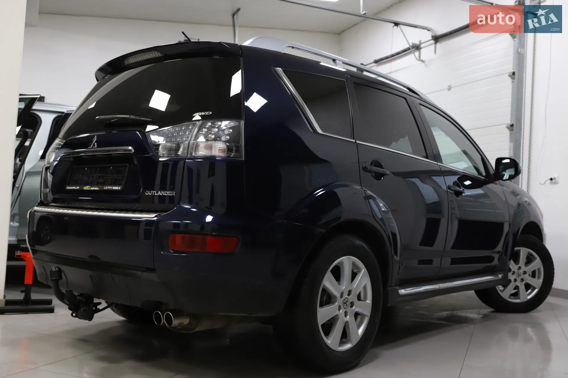 2011 Mitsubishi Outlander - мініатюра 8