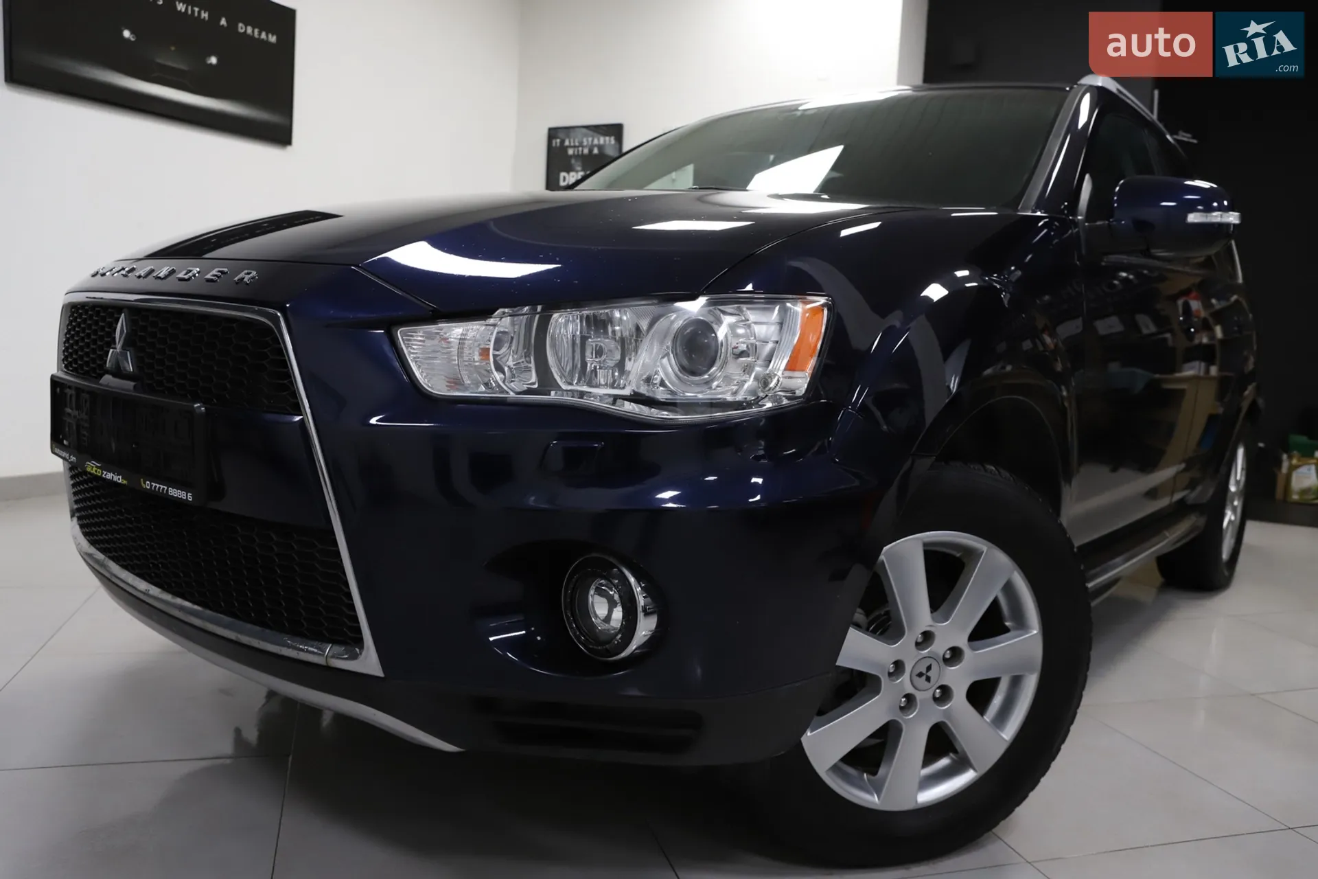 2011 Mitsubishi Outlander - мініатюра 12