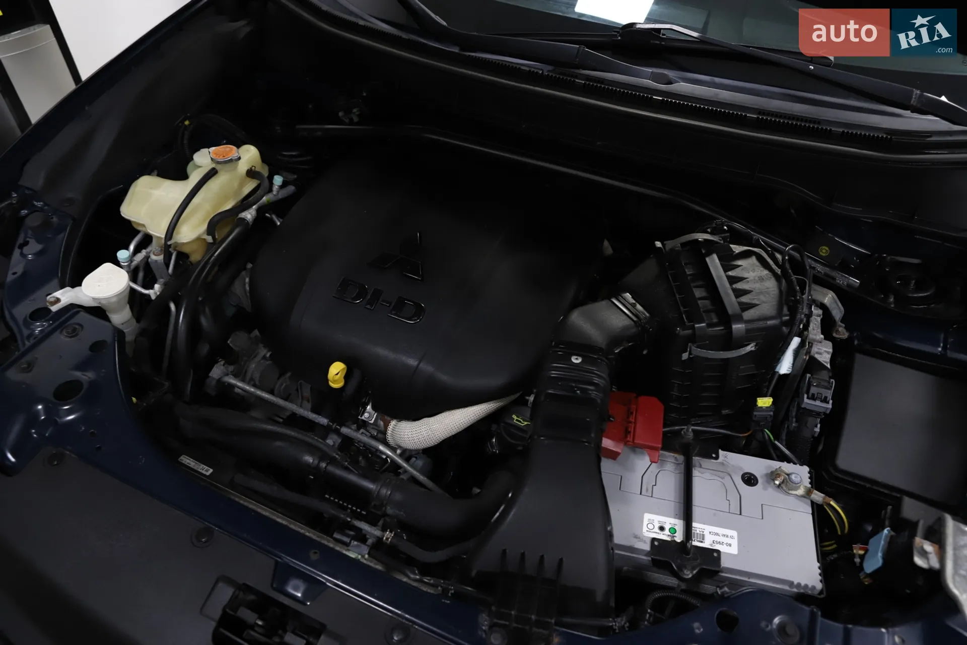 2011 Mitsubishi Outlander - мініатюра 89