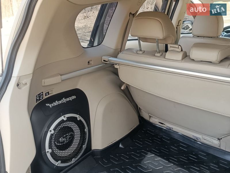 Внедорожник / Кроссовер Mitsubishi Outlander 2008 в Полтаве