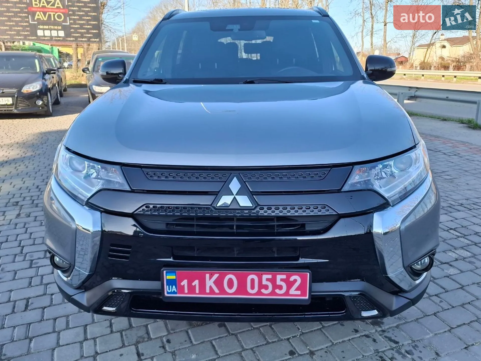 2020 Mitsubishi Outlander - мініатюра 3