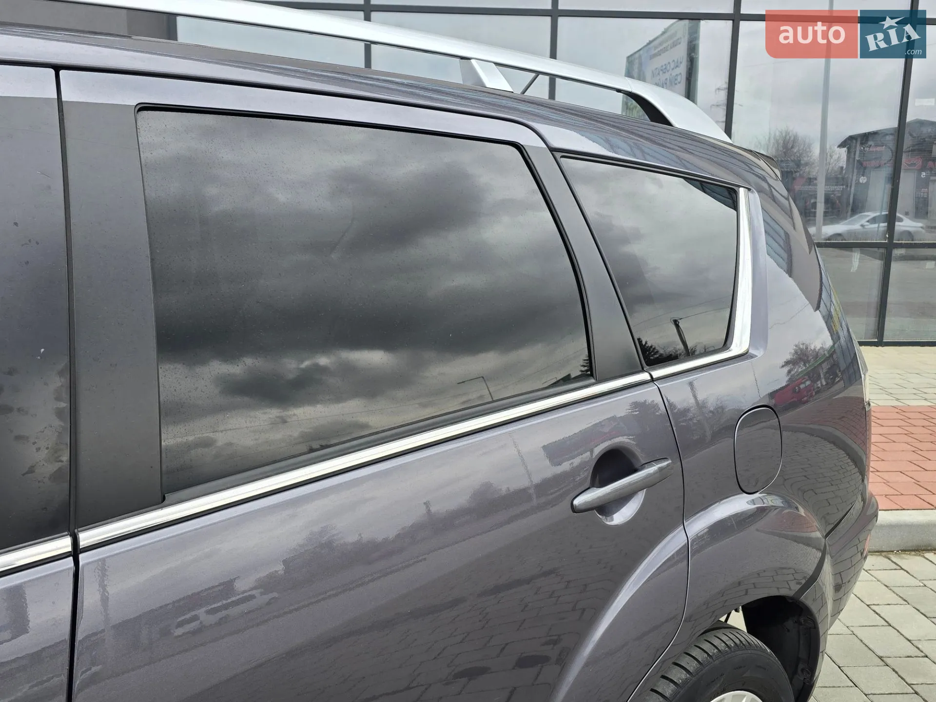 2010 Mitsubishi Outlander - мініатюра 34