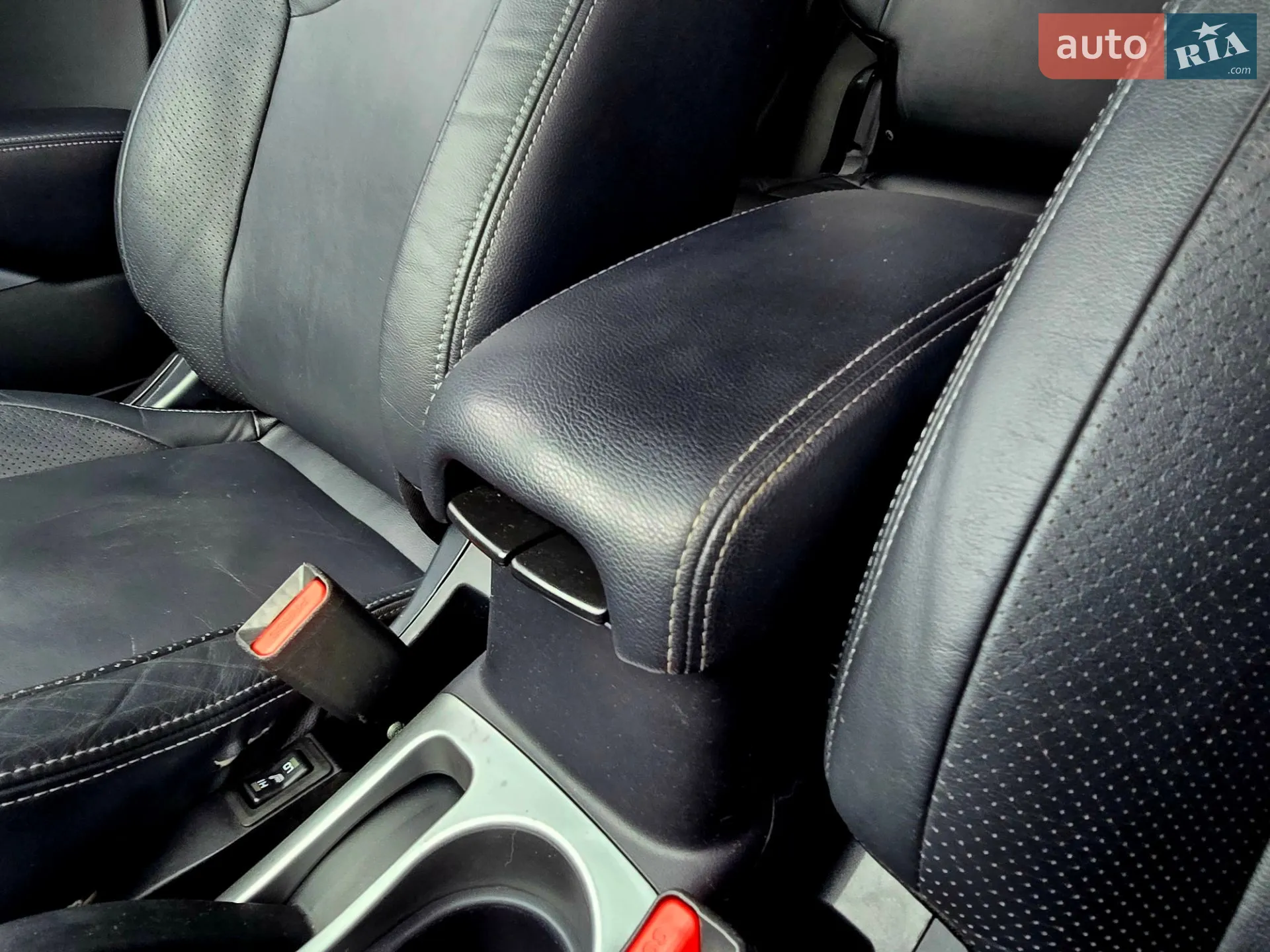2010 Mitsubishi Outlander - мініатюра 89
