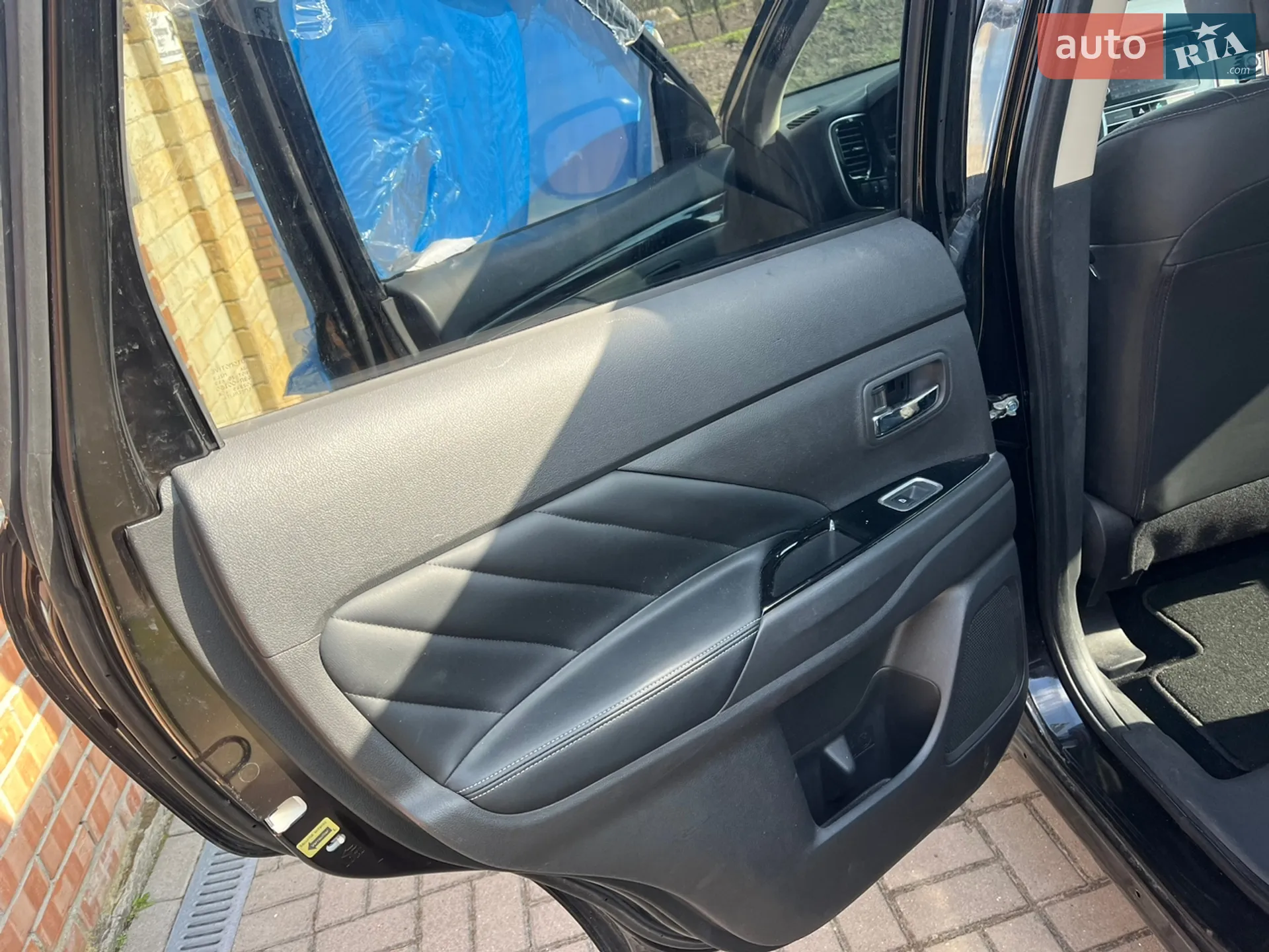 2019 Mitsubishi Outlander - мініатюра 11