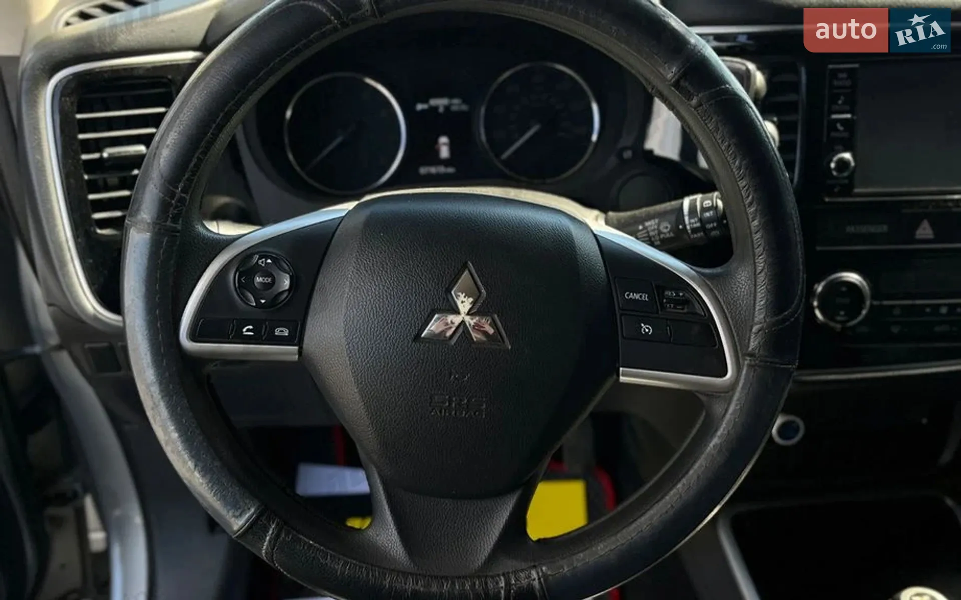 2018 Mitsubishi Outlander - мініатюра 8