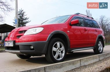 Позашляховик / Кросовер Mitsubishi Outlander 2005 в Одесі