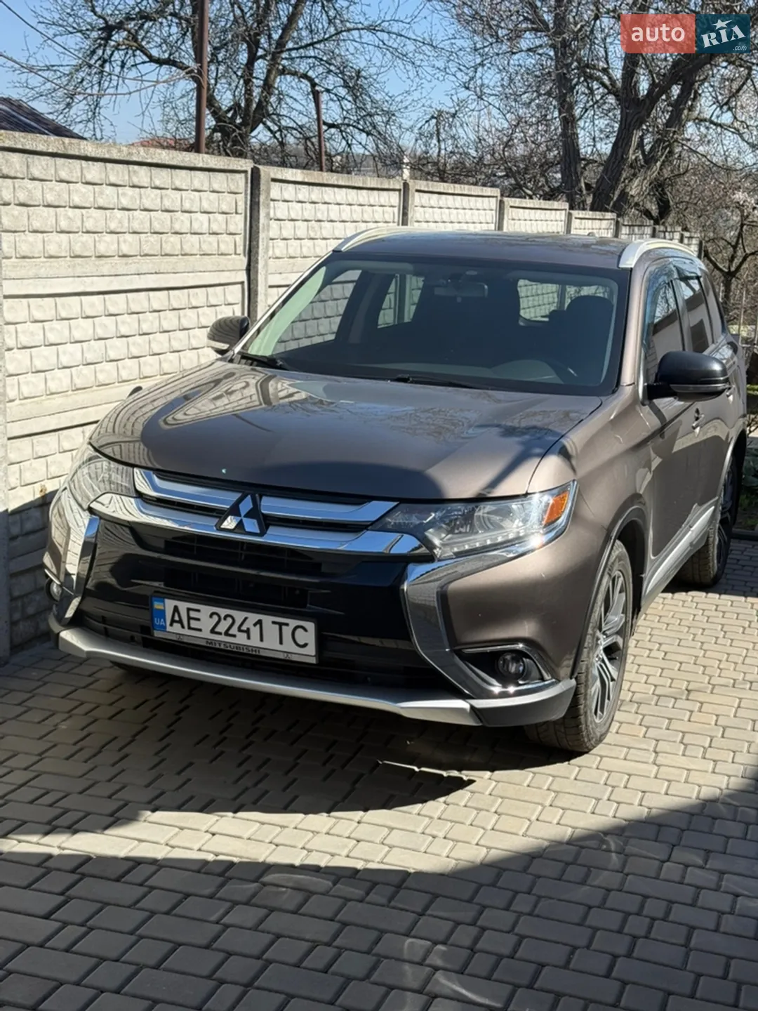 2017 Mitsubishi Outlander - мініатюра 3