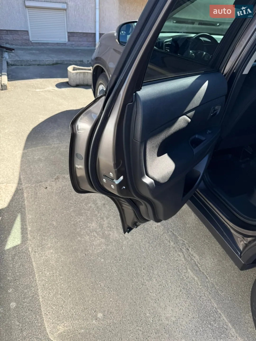 2019 Mitsubishi Outlander - мініатюра 14