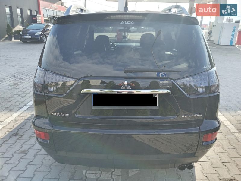 Позашляховик / Кросовер Mitsubishi Outlander 2010 в Тернополі