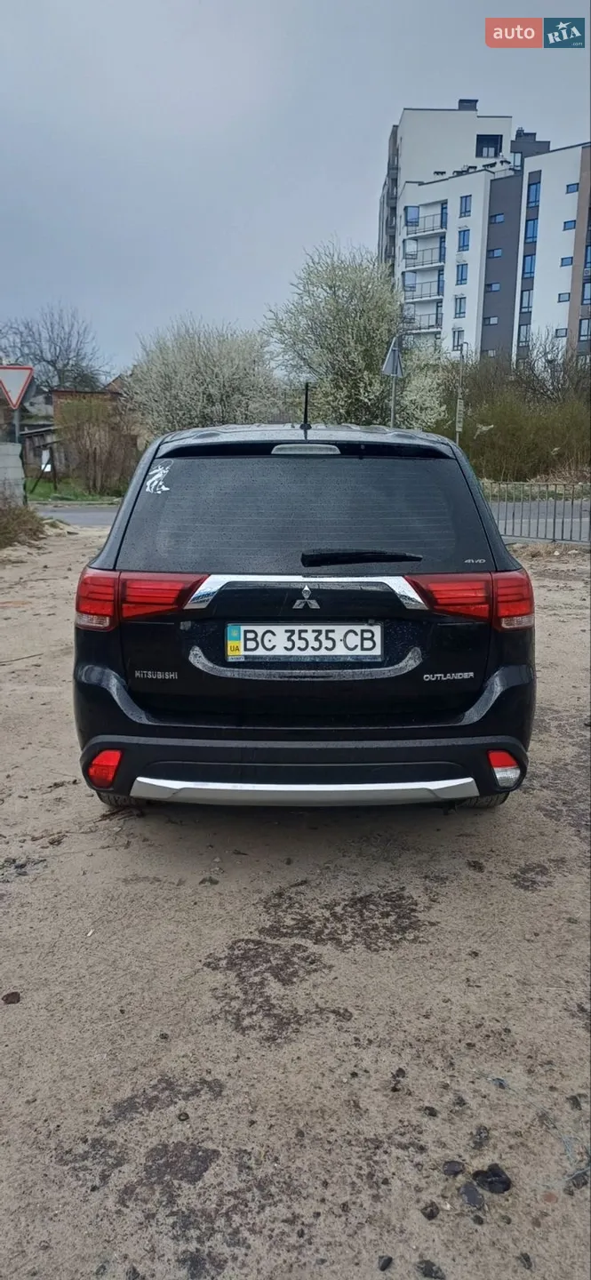 2015 Mitsubishi Outlander - мініатюра 5