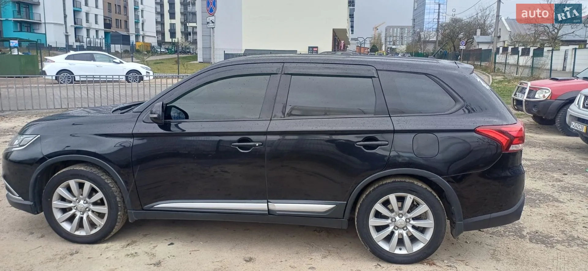 2015 Mitsubishi Outlander - мініатюра 7