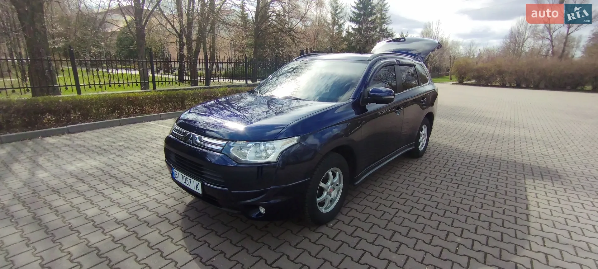 2012 Mitsubishi Outlander - мініатюра 25