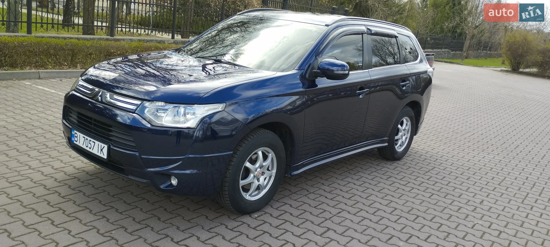 2012 Mitsubishi Outlander - мініатюра 32