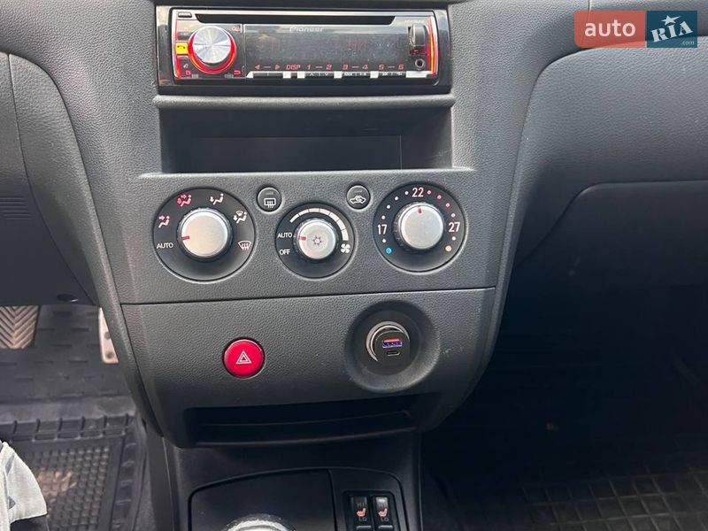 Внедорожник / Кроссовер Mitsubishi Outlander 2005 в Переяславе фото 24 Внедорожник / Кроссовер Mitsubishi Outlander 2005 в Переяславе