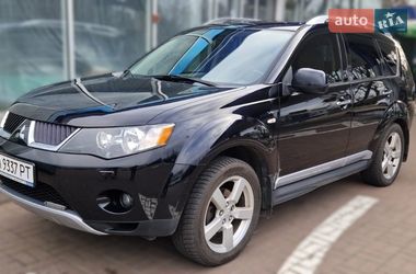 Внедорожник / Кроссовер Mitsubishi Outlander 2009 в Киеве