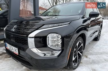 Позашляховик / Кросовер Mitsubishi Outlander 2024 в Полтаві