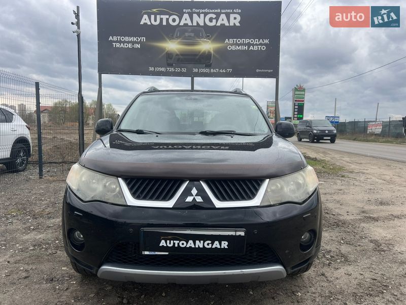 Позашляховик / Кросовер Mitsubishi Outlander 2008 в Києві
