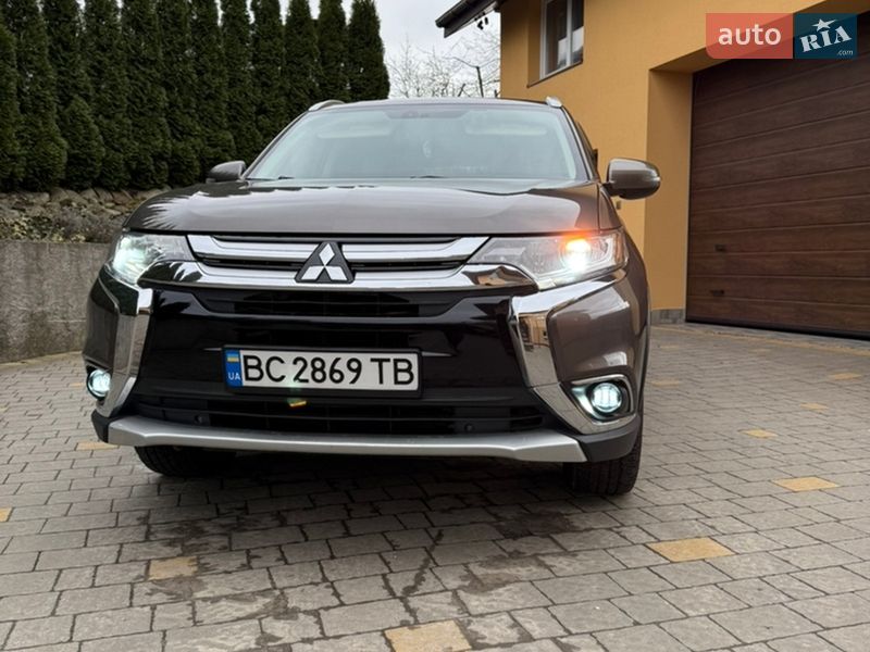 Mitsubishi Outlander 2017