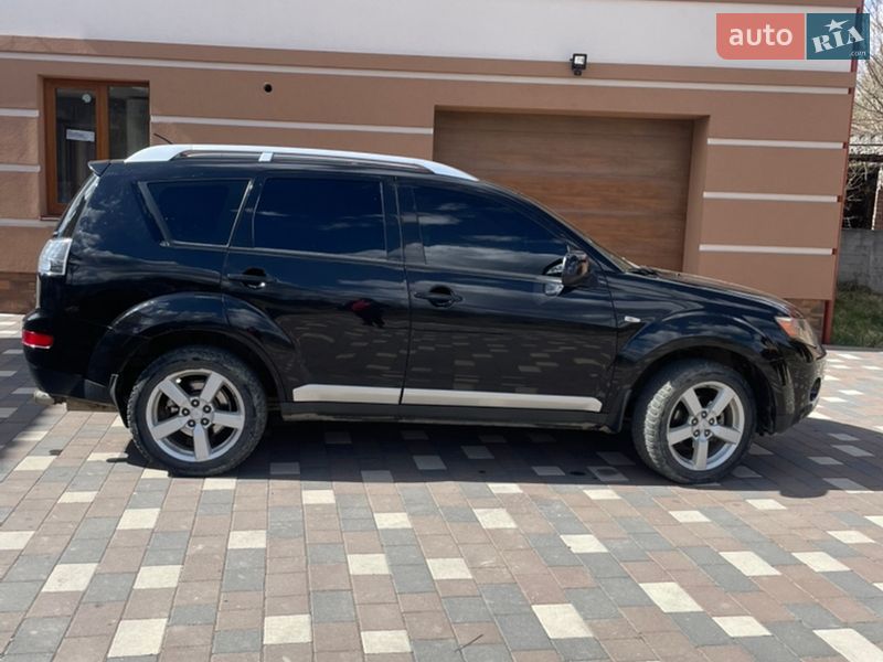 Позашляховик / Кросовер Mitsubishi Outlander 2007 в Івано-Франківську