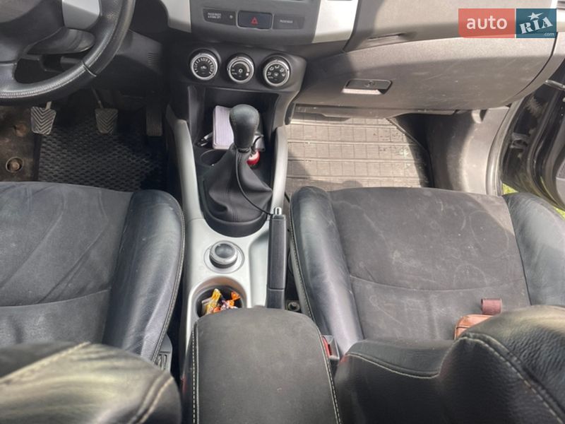 Позашляховик / Кросовер Mitsubishi Outlander 2007 в Івано-Франківську