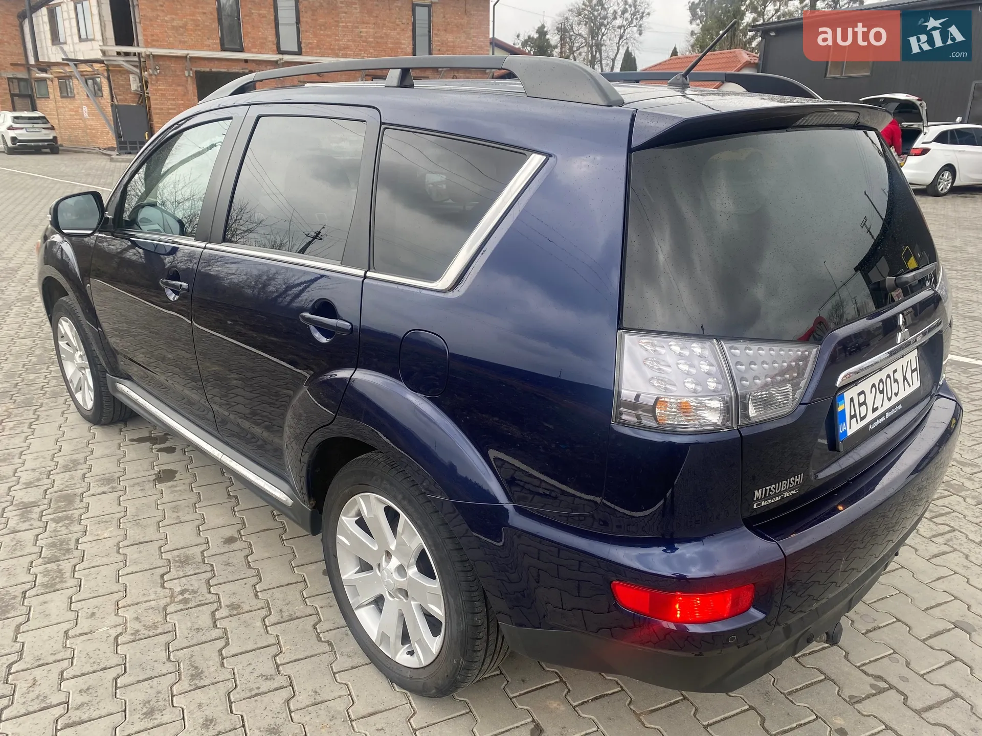 2011 Mitsubishi Outlander - мініатюра 4