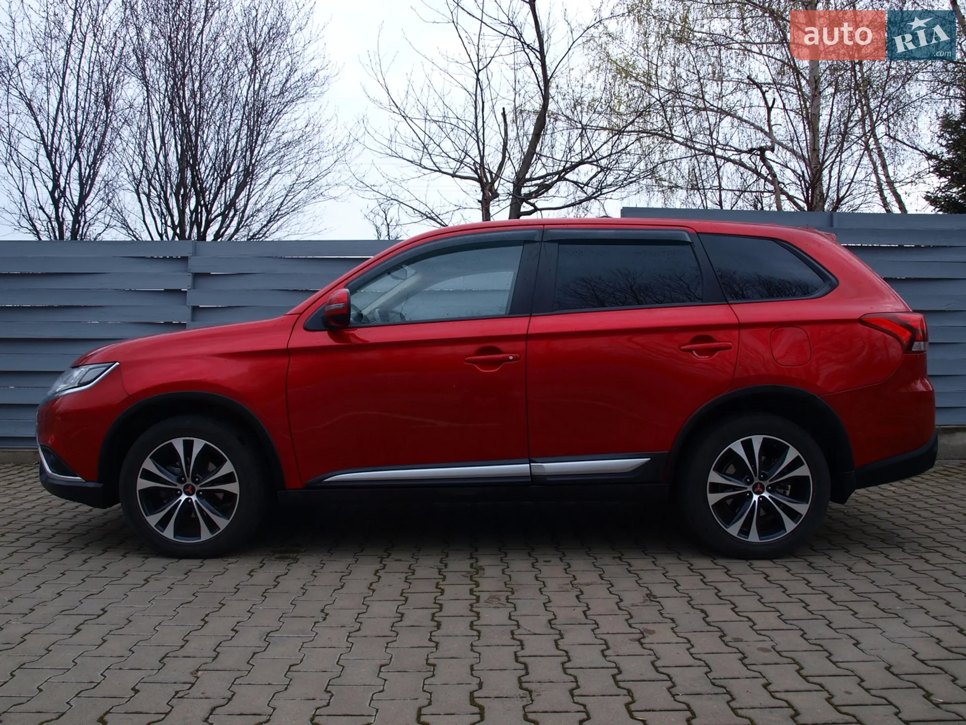 2021 Mitsubishi Outlander - мініатюра 9