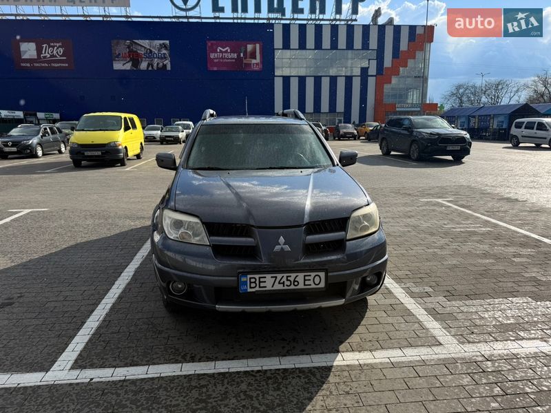 Позашляховик / Кросовер Mitsubishi Outlander 2006 в Миколаєві
