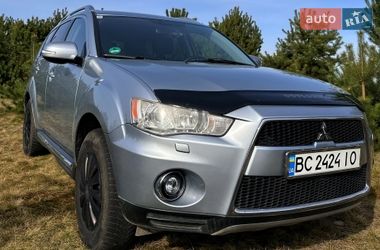 Позашляховик / Кросовер Mitsubishi Outlander 2010 в Бродах