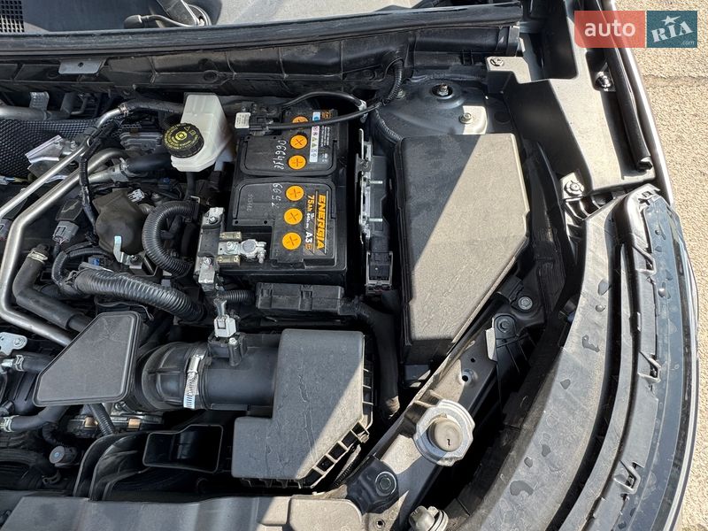 Внедорожник / Кроссовер Mitsubishi Outlander 2021 в Запорожье