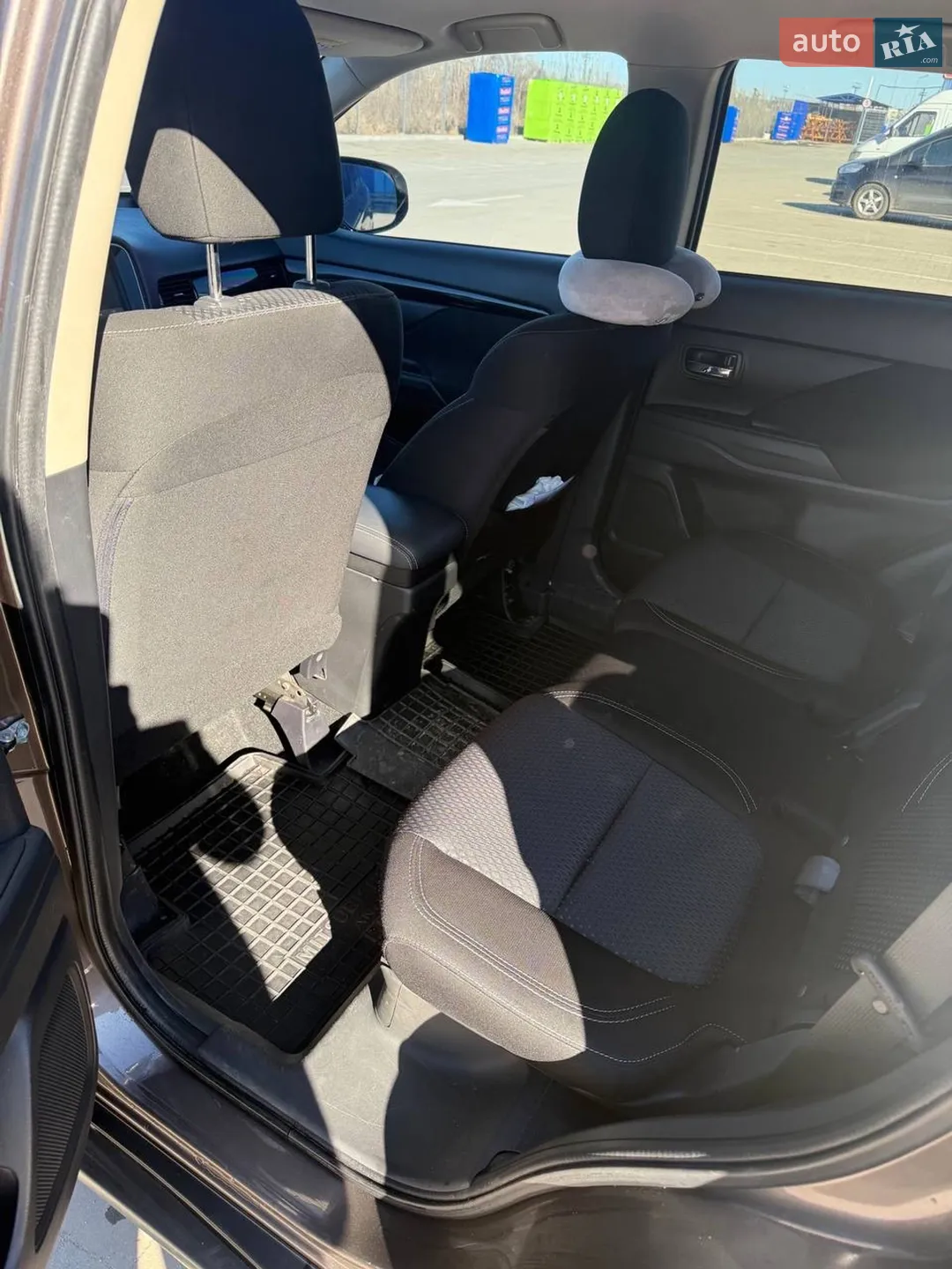 2021 Mitsubishi Outlander - мініатюра 5
