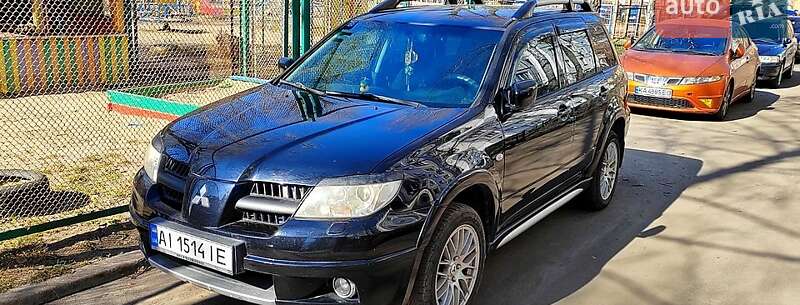 Mitsubishi Outlander 2006