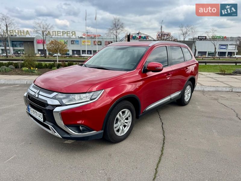 Mitsubishi Outlander 2018
