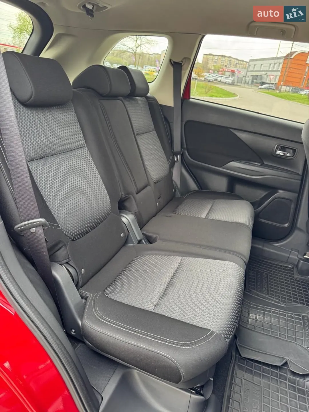 2018 Mitsubishi Outlander - мініатюра 35
