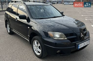 Позашляховик / Кросовер Mitsubishi Outlander 2004 в Харкові