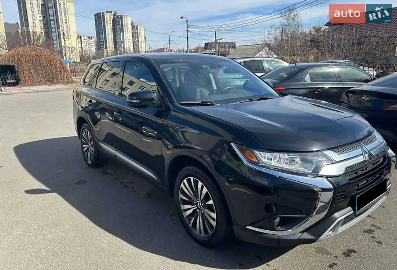2018 Mitsubishi Outlander - мініатюра 19
