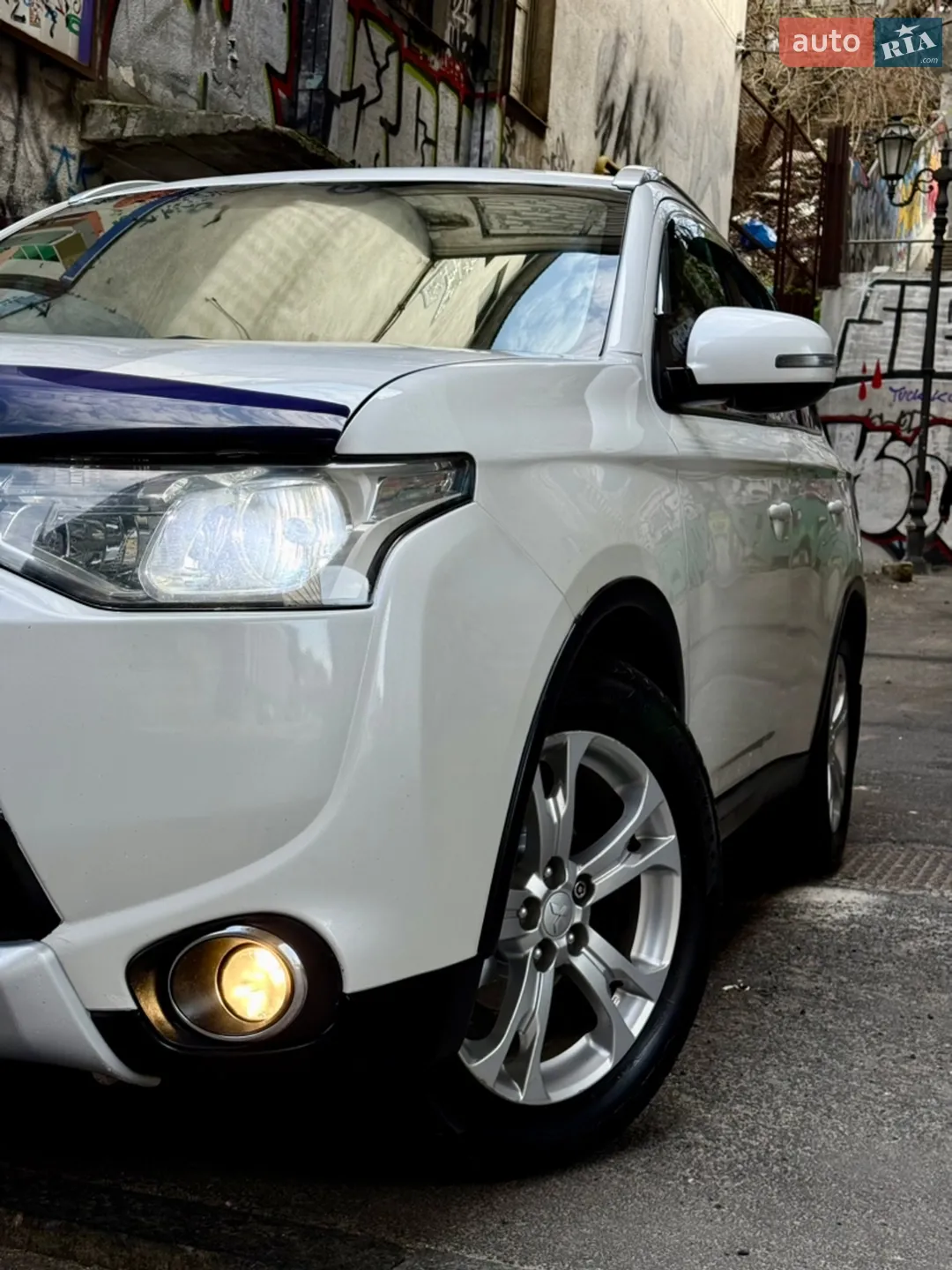 2014 Mitsubishi Outlander - мініатюра 11