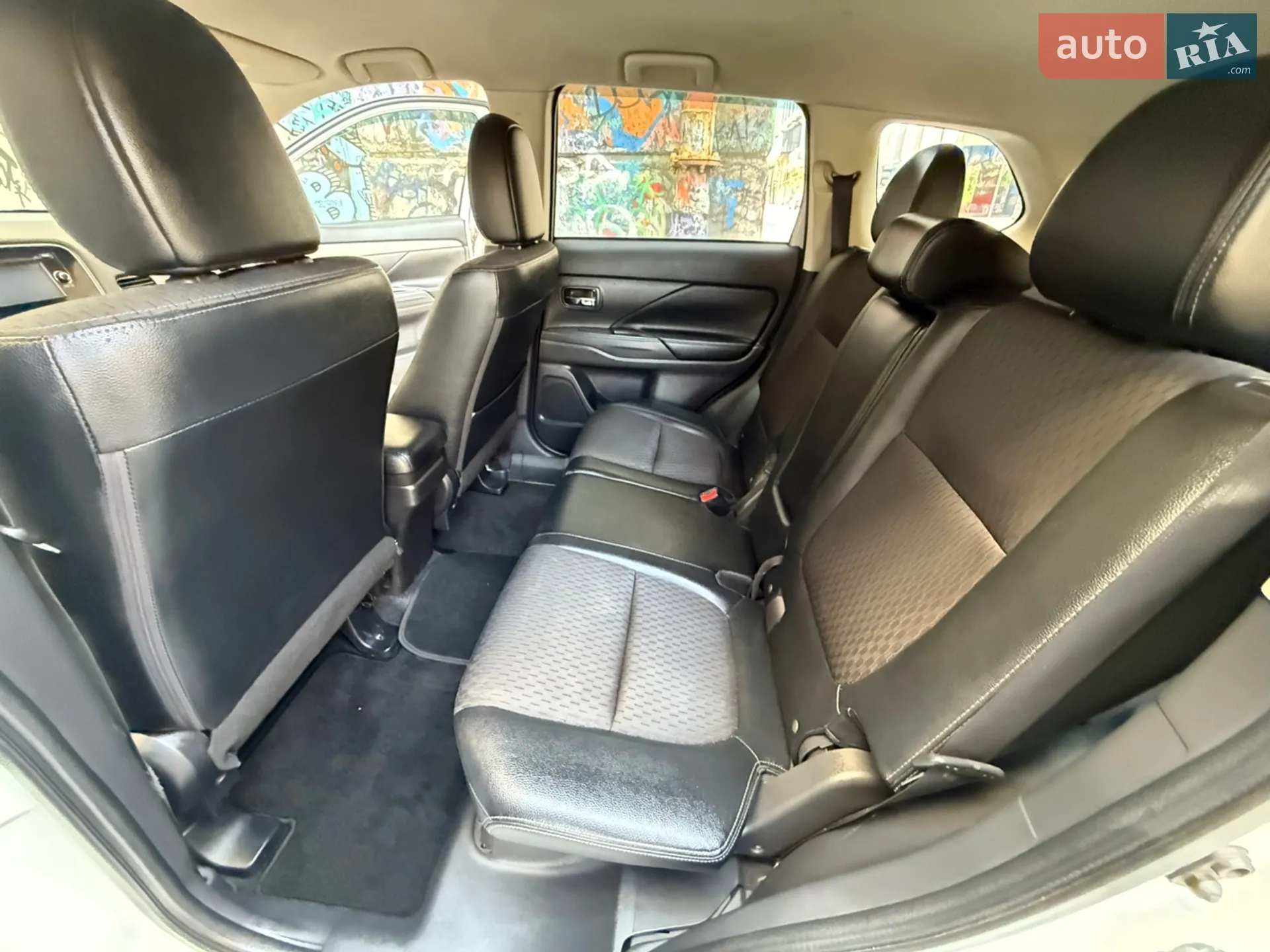 2014 Mitsubishi Outlander - мініатюра 64