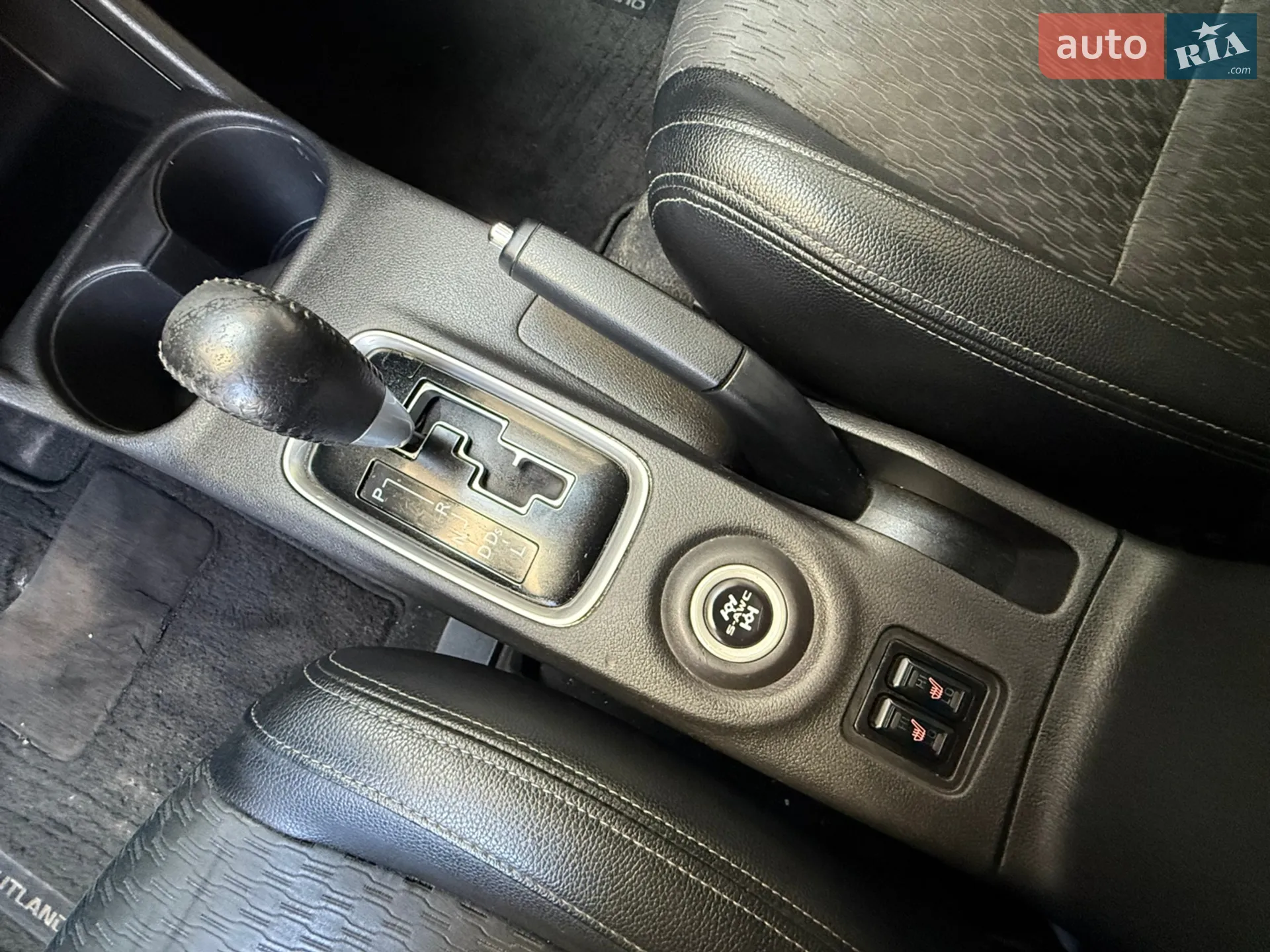 2014 Mitsubishi Outlander - мініатюра 76