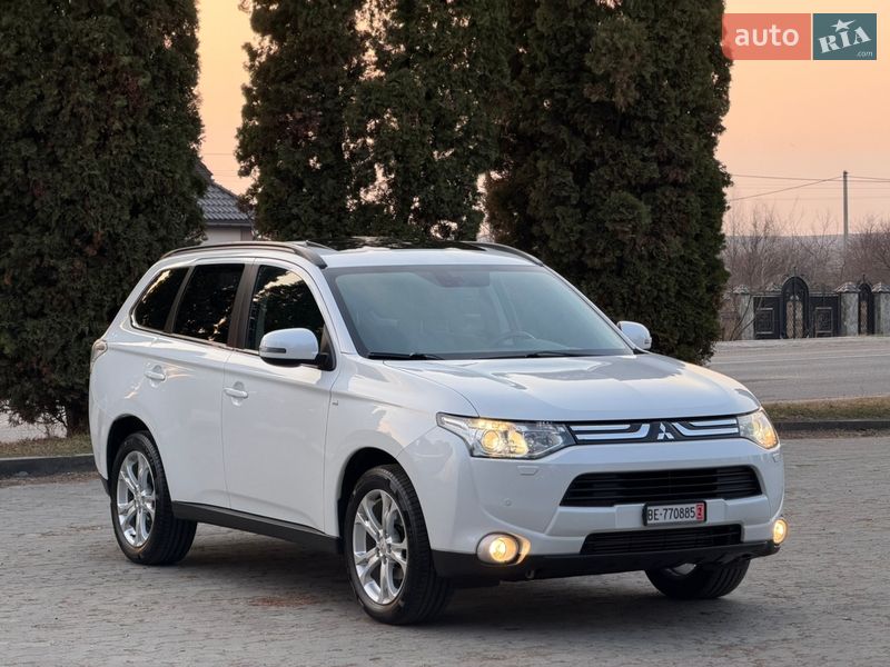 Mitsubishi Outlander 2013
