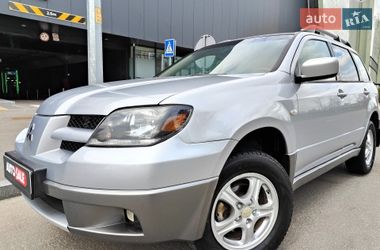 Внедорожник / Кроссовер Mitsubishi Outlander 2004 в Киеве