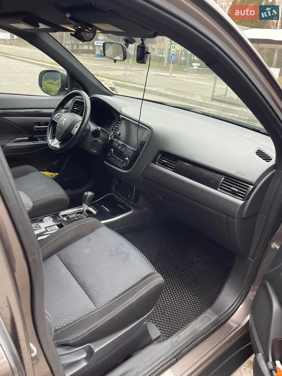2018 Mitsubishi Outlander - мініатюра 8