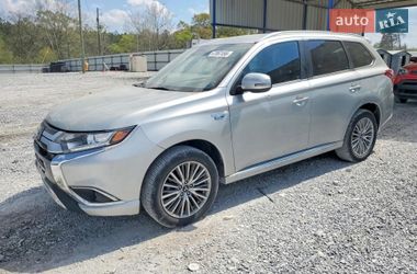 Позашляховик / Кросовер Mitsubishi Outlander 2022 в Одесі
