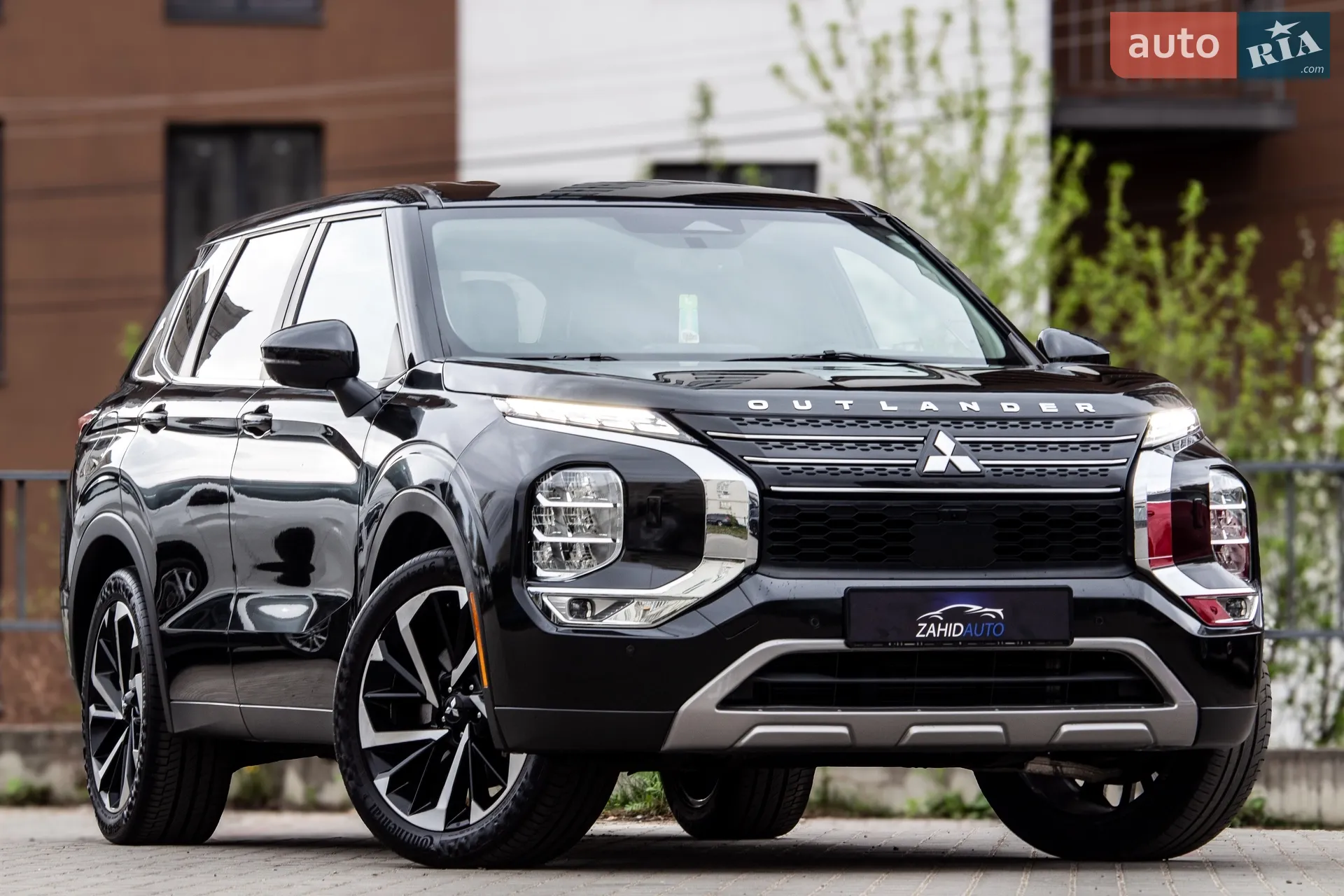 2021 Mitsubishi Outlander - мініатюра 18