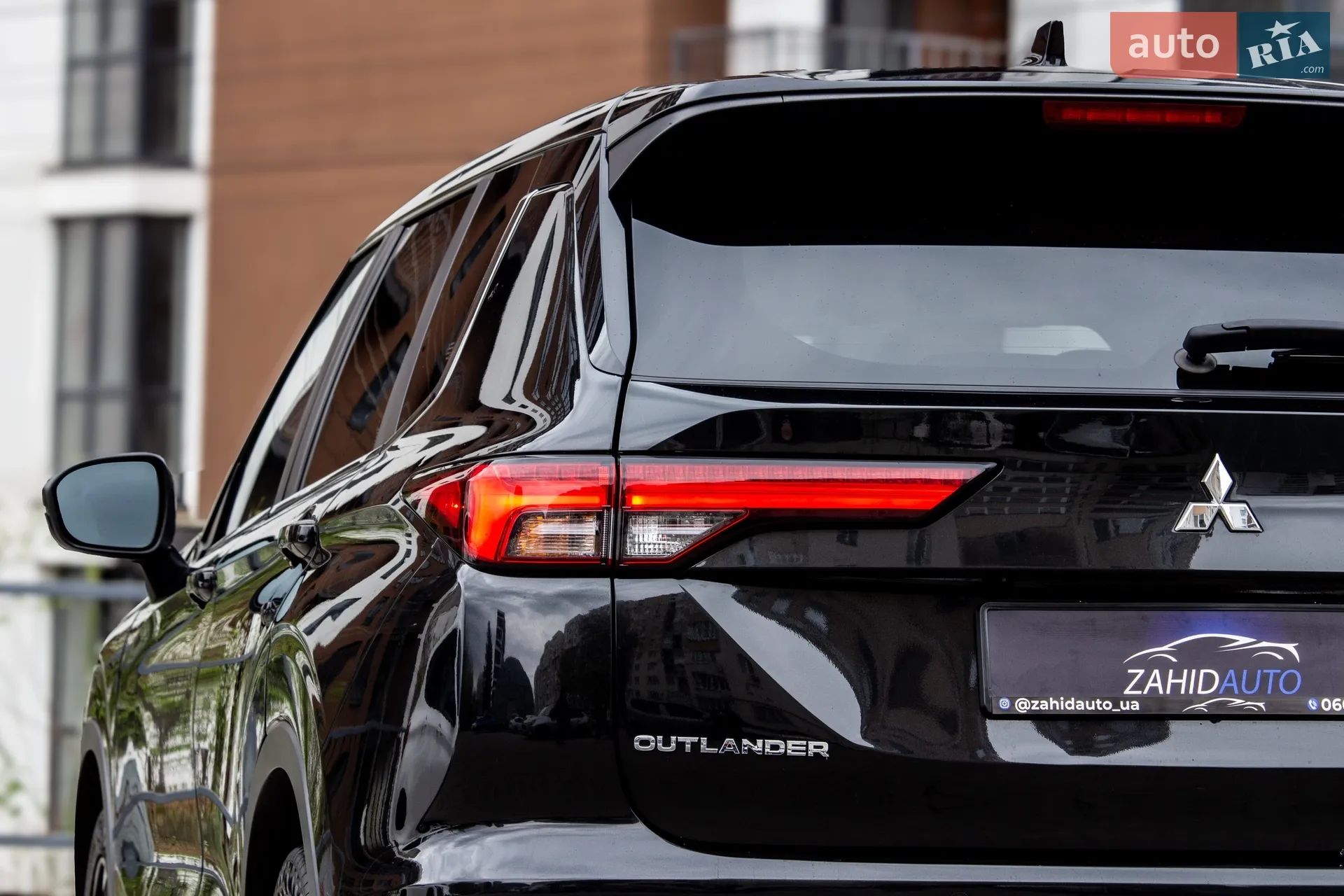 2021 Mitsubishi Outlander - мініатюра 32