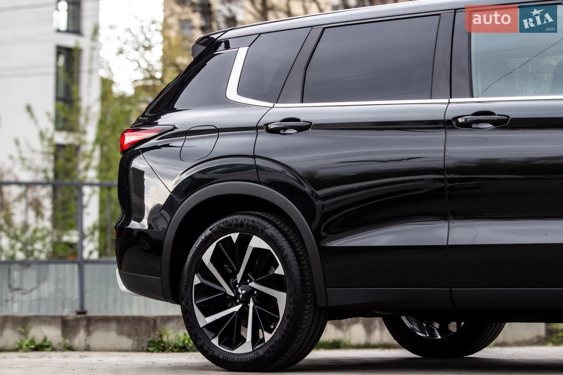 2021 Mitsubishi Outlander - мініатюра 33